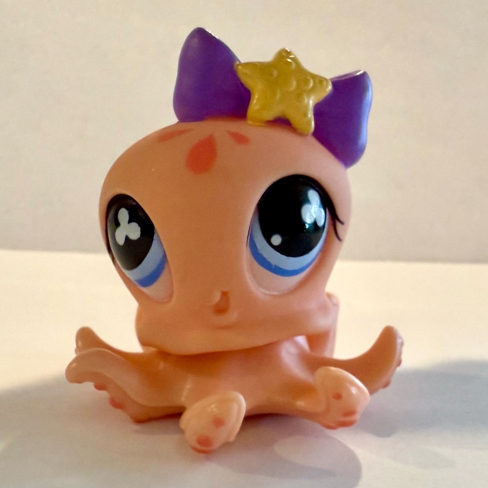 Littlest Pet Shop LPS 513 Salmon Pink Octopus ~ Authentic